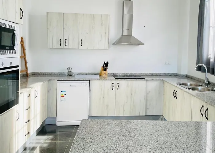 Complejo Rural Torres Y Navas גרנדה