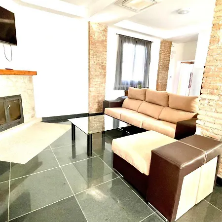 Holiday home Complejo Rural Torres Y Navas